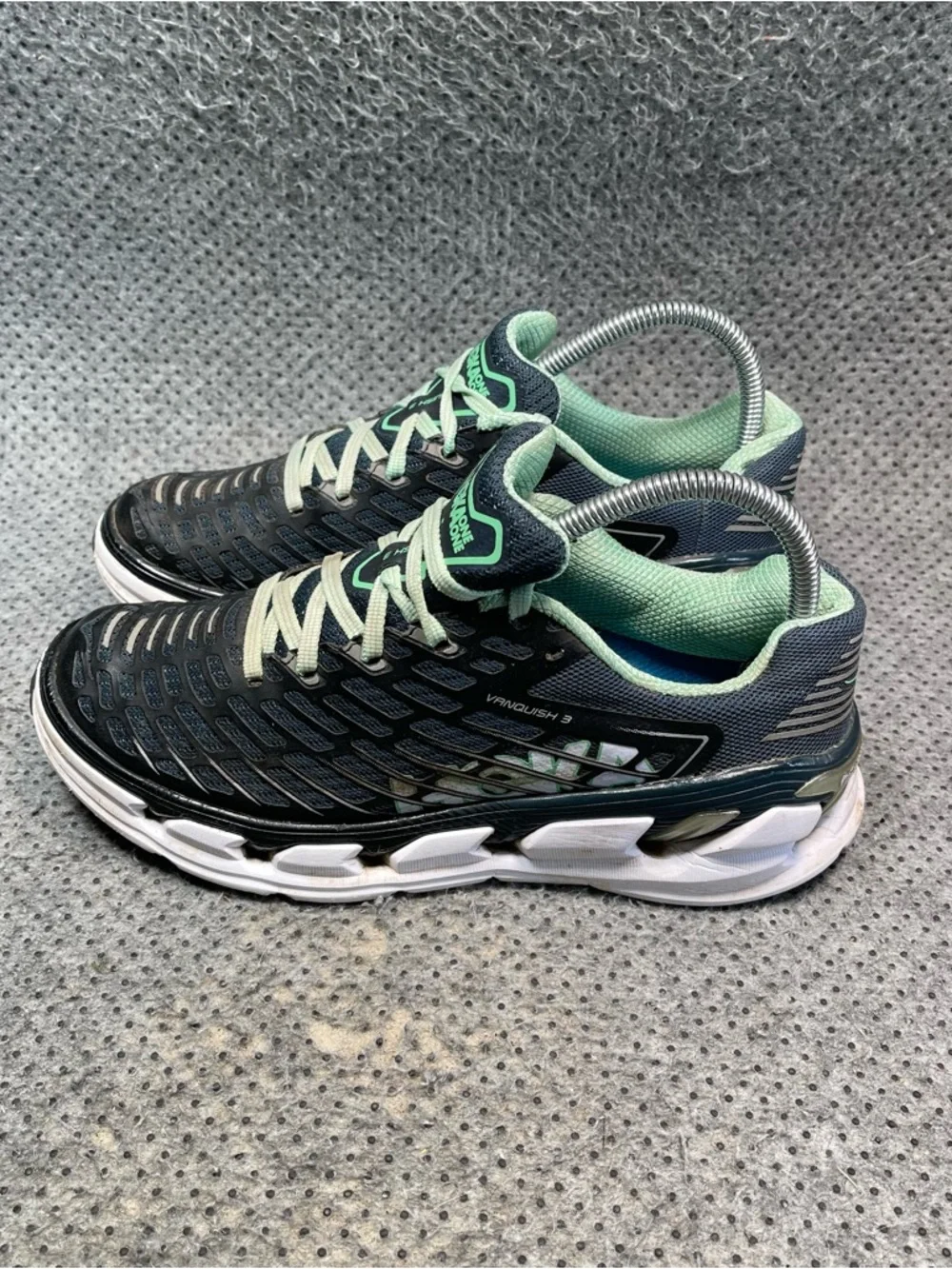 Hoka One One Vanquish 3 Running Shoes Size 7.5 Women’s
